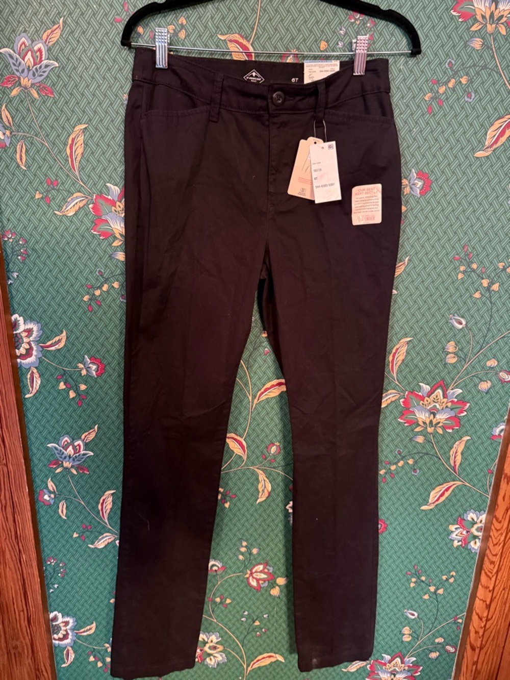 St. John's Bay Black Straight Leg Women's Jeans